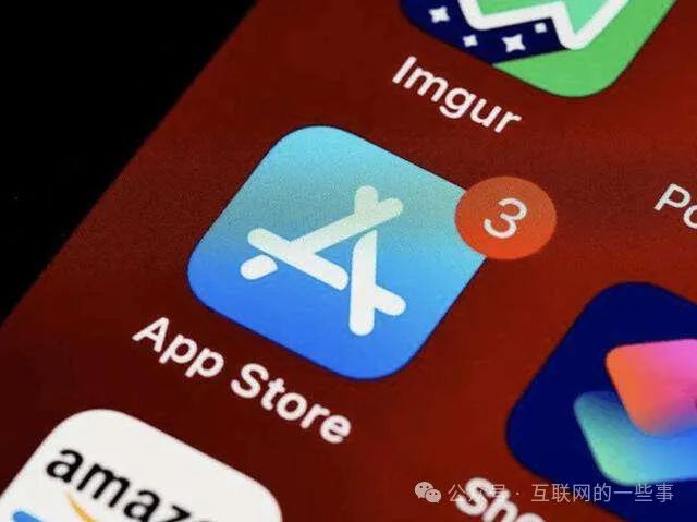 iPhone用户哭了！微信或要被苹果封杀，已超两个月没有更新……